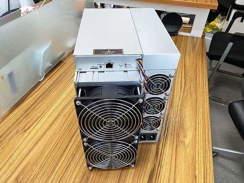 Bergmann Bitmain Zcash Asic, Antminer Z15 420ksol S mit Energie APW7
